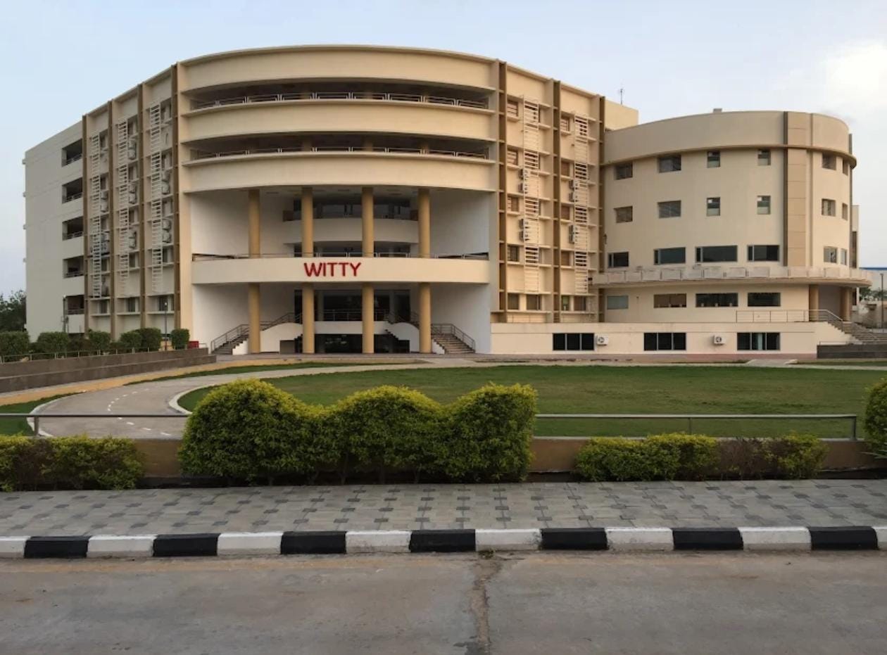 Witty International School